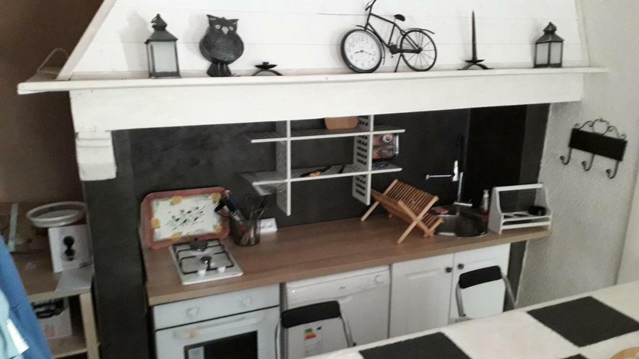 Vila Le Patio Aux Hirondelles Lagorce  Exteriér fotografie